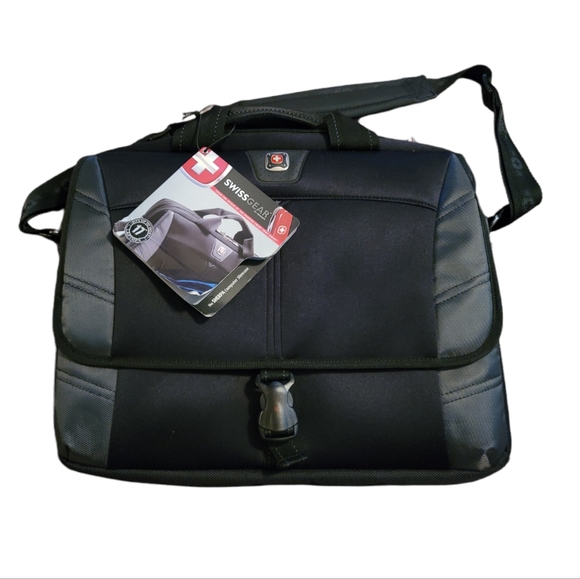 SwissGear Bags Swissgear Sherpa Computer Slimcase Poshmark